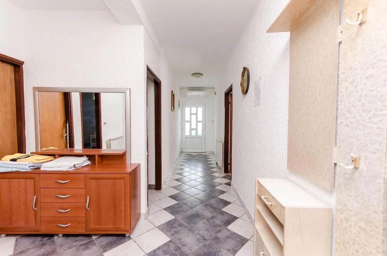 Apartments Rajka Lopar 0*,  Croatia