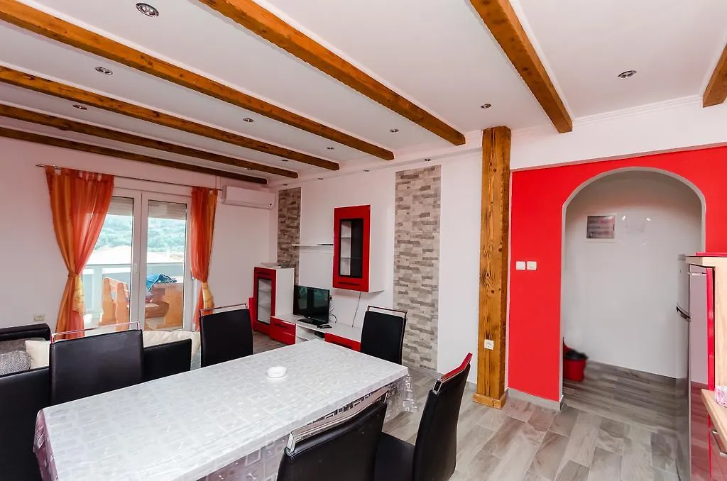 Apartments Rajka Lopar